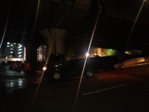 Pesan Berantai di Kolong Tol Dekat Citos Rawan Perampokan