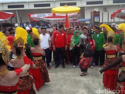 Ridwan Kamil hingga Yenny Wahid Meriahkan Kirab Kebangsaan di Subang