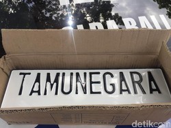 25 Pelat Tamu Negara Disiapkan untuk Mobil Rombongan Raja Salman