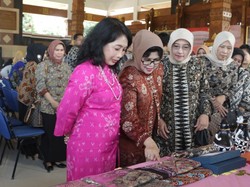 Istri Gubernur Soekarwo Dinilai Berhasil Bina UKM di Jatim