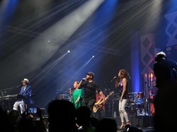 Favorit! Sergio Mendes Ajak Penonton BNI Java Jazz 2017 Menari