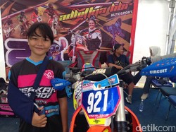 Monica Defeter Direstui Ibu Jadi Crosser, tapi Pendidikan Tetap Utama