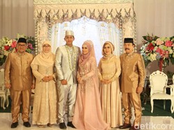 Gubernur Aher Gelar Pernikahan Anak Pertama