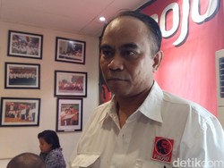 Fadli Sebut Pilpres 2019 Prabowo Vs Jokowi, Projo: Jangan Kepedean