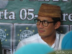 Sandiaga: Petahana Enak, Bisa Kampanye Sambil Kerja