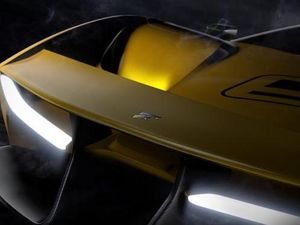 Perusahaan Besutan Legenda F1 Ini Garap Mobil Super