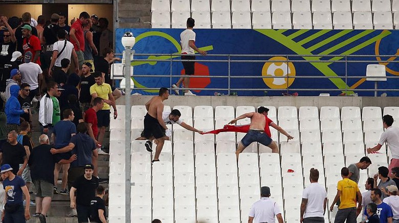 Ada Usul agar Keributan Antarsuporter Sepakbola Jadi Cabang Olahraga Ada Usul agar Keributan Antarsuporter Sepakbola Jadi Cabang Olahraga