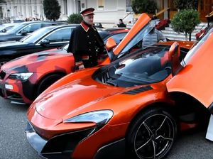 Radamel Falcao Kendarai McLaren 675LT Radamel Falcao Kendarai McLaren 675LT