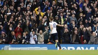 Harry Kane sedang on fire. Dia mencetak dua gol ke gawang Everton, yang menjadi gol keenam dalam empat pertandingan terakhir di Premier League (Foto: Reuters / Eddie Keogh Livepic)
