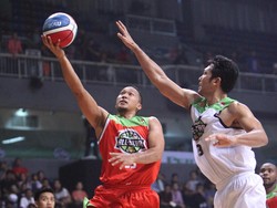 Tim Merah Kalahkan Tim Putih, Tyreek Jewell MVP