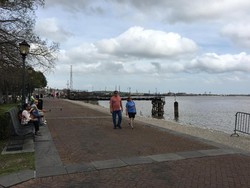 Menikmati Syahdunya Sungai Mississippi di AS
