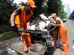 Deja Vu Sampah Kulit Kabel Ditemukan di Gorong-gorong Jakarta Deja Vu Sampah Kulit Kabel Ditemukan di Gorong-gorong Jakarta