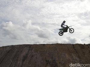 Pebalap Belanda Kuasai MXGP di Semarang Pebalap Belanda Kuasai MXGP di Semarang