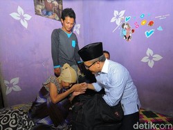 Bupati Anas Temui Warga Sakit dan Kurang Mampu di Banyuwangi