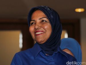 Nurhayati Ali Assegaf Dipanggil KPK Terkait Korupsi e-KTP Nurhayati Ali Assegaf Dipanggil KPK Terkait Korupsi e-KTP