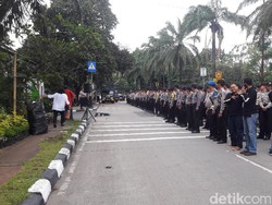 Massa Sidang Ahok Bubar, Lalin Depan Kementan Dibuka