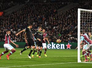 Chelsea Menang 2-1 di Markas West Ham