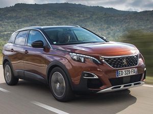 Peugeot 3008 Jadi Mobil Terbaik Benua Biru
