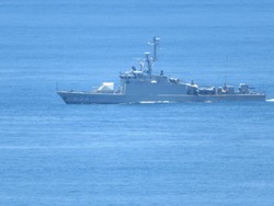 TNI AL Perpanjang Waktu Pengawalan Raja Salman di Laut Bali