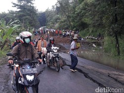 Jalan Ambles di Jalur Kadipaten-Sumedang