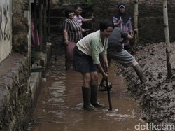 Sungai Cisangkuy Meluap, Banjir Rendam Kampung Kamasan Banjaran