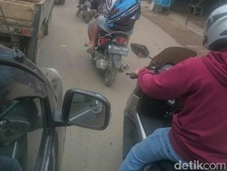 Banjir di Baleendah, Jalur Ciparay-Bandung Macet Parah