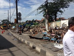 Pemkot Jaktim Tata Ulang PKL di Terminal Kampung Rambutan
