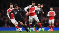 Pada leg kedua di Emirates Stadium, Arsenal lagi-lagi dibuat gigit jari oleh Bayern. Foto: Shaun Botterill/Getty Images