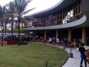 Desa Potato Head Bali Top 50 Hotel Terbaik di Dunia, Apa Keunggulannya? Desa Potato Head Bali Top 50 Hotel Terbaik di Dunia, Apa Keunggulannya?