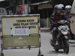 Banjir Hingga 1,5 Meter, Jalan Baleendah-Dayeuhkolot Lumpuh