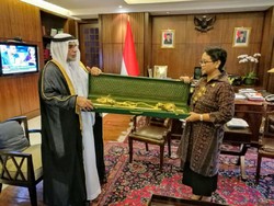 Dapat Pedang Emas dari Saudi, Menlu: Bukan untuk Pribadi Saya