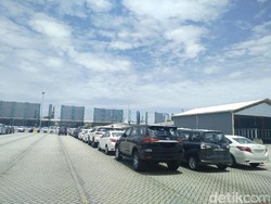 Melihat Proses Pengiriman Mobil Toyota ke Luar Negeri