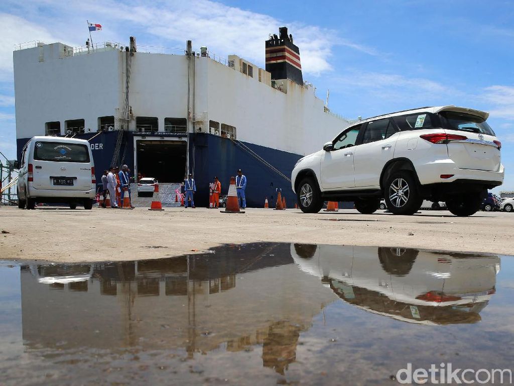 Daftar Mobil Toyota Buatan Indonesia yang Laku di Luar Negeri Daftar Mobil Toyota Buatan Indonesia yang Laku di Luar Negeri