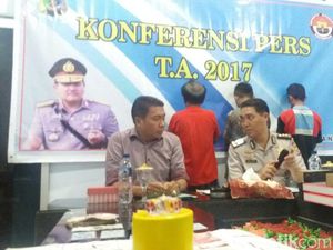 3 PNS dan 2 Pegawai Honorer Tepergok Berjudi di Rumah Kepala Dinas