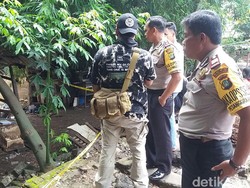Mayat Pria Ditemukan Terapung di Kali Pesanggrahan