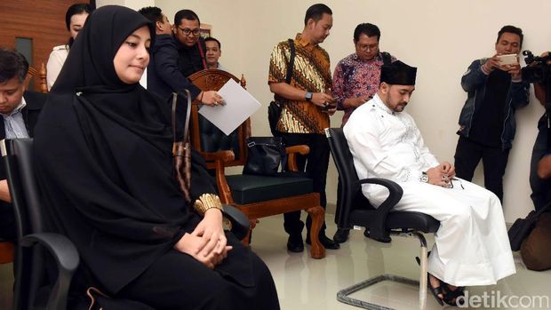 10 Perceraian Selebriti Terhot 2017