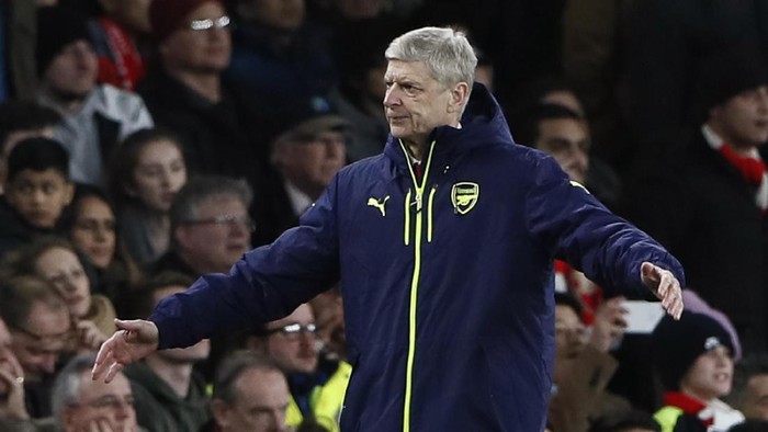 Arsenal Tersingkir, Wenger Kecam Wasit