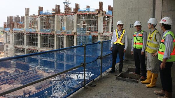 Pembangunan Orange County Lippo Cikarang