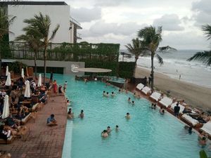 Desa Potato Head Bali, Paket Komplet Wisata, Edukasi Lingkungan, dan Pesta