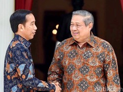 Kejujuran SBY Dibalas Salam Hormat Jokowi