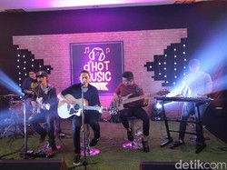 Gebrakan EDEN di Panggung dHOT Music Day
