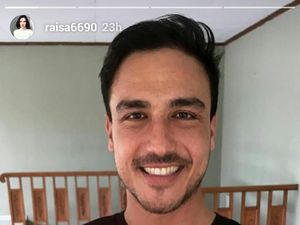 Hamish Daud Ulang Tahun, Raisa Beri Cubitan Mesra