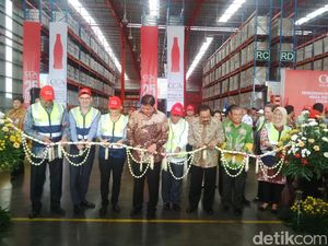 Menperin Tagih Janji Investasi Coca Cola Rp 6,6 Triliun Menperin Tagih Janji Investasi Coca Cola Rp 6,6 Triliun