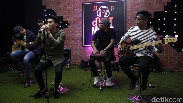 Campur Aduk Emosi Oleh Seventeen