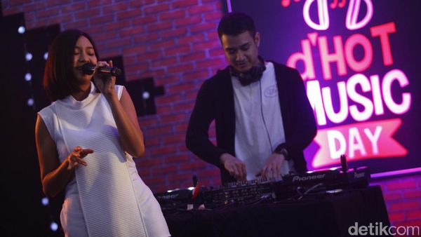 Move Your Body! Hentakan Midnight Quickie di dHOT Music Day