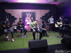 Lirik dan Chord Merindukanmu oleh dMasiv