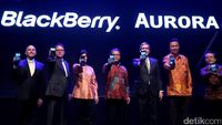 Menkominfo Hadiri Peluncuran BlackBerry Aurora