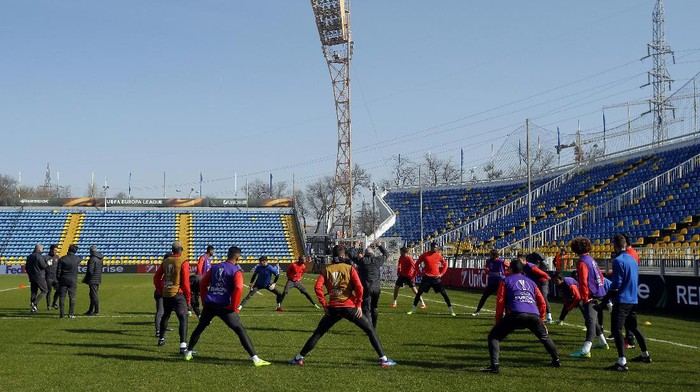 Setan Merah Hadapi Tangguhnya Benteng Rostov