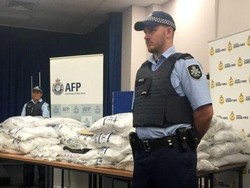 Polisi Australia Sita 0,5 Ton Narkoba dalam Kaleng Bubuk Protein