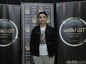 Dipha Barus Kenalkan Kolaborasi Hip Hop Pertamanya dengan Rapper Muda